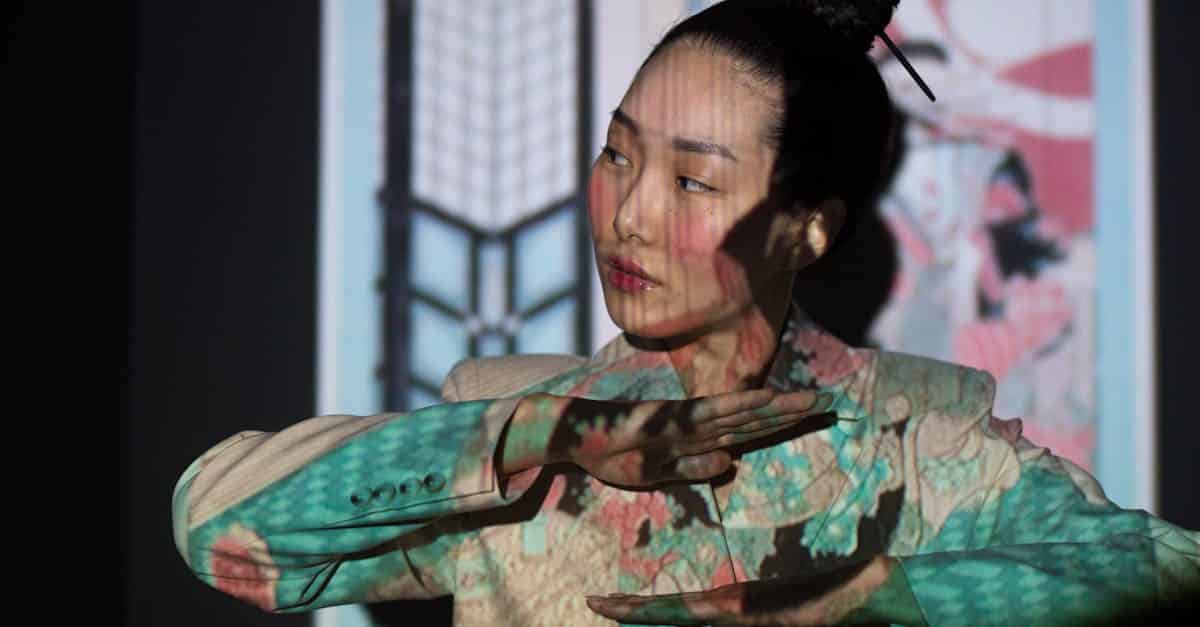 découvrez notre projet culturel innovant, mettant en lumière la diversité et la richesse des traditions à travers des événements, expositions et ateliers participatifs.