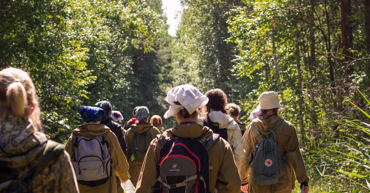 collectif de chercheurs en écologie dédié à l'étude et à la protection de l'environnement grâce à la recherche scientifique collaborative.