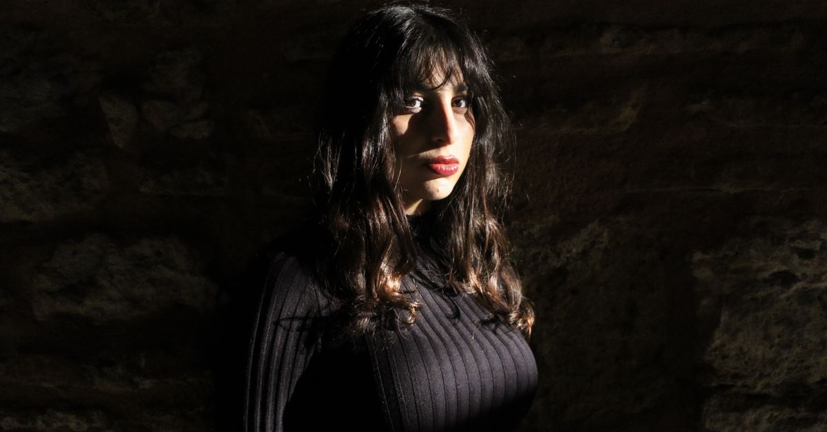 découvrez margot medkour, une artiste passionnée et innovante, explorant des horizons créatifs uniques à travers ses œuvres inspirantes.