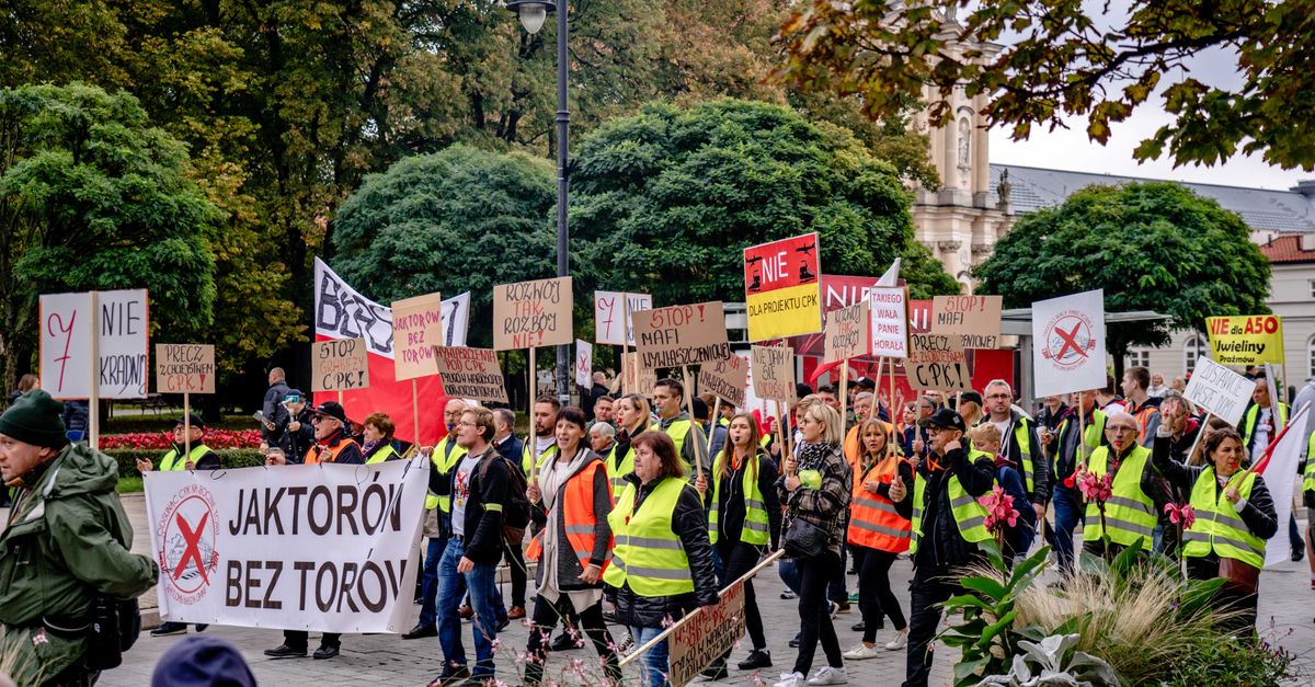 découvrez tout sur les protestations : définitions, causes, exemples et impacts sociaux. informez-vous sur les mouvements de protestation à travers le monde.