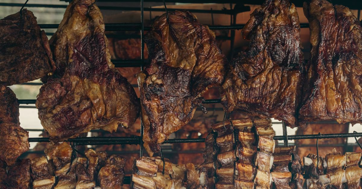 découvrez des stratégies efficaces pour réduire la consommation de viande et adopter un mode de vie plus sain et durable.