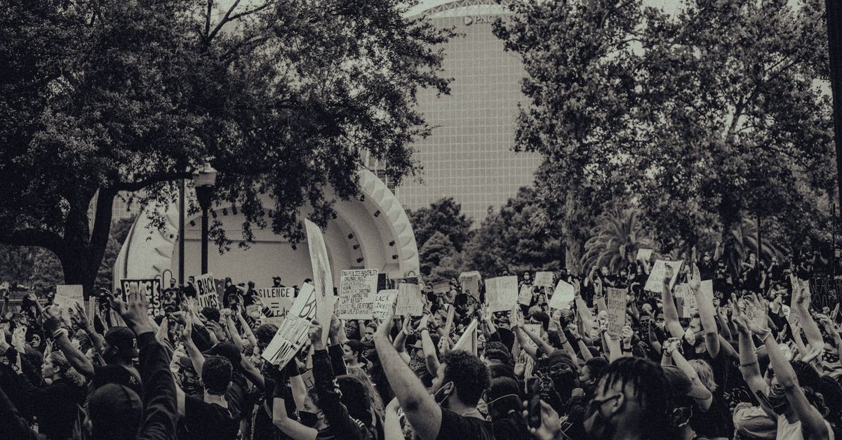 découvrez tout sur le concept de protestation, ses formes, ses enjeux et son impact dans la société contemporaine.